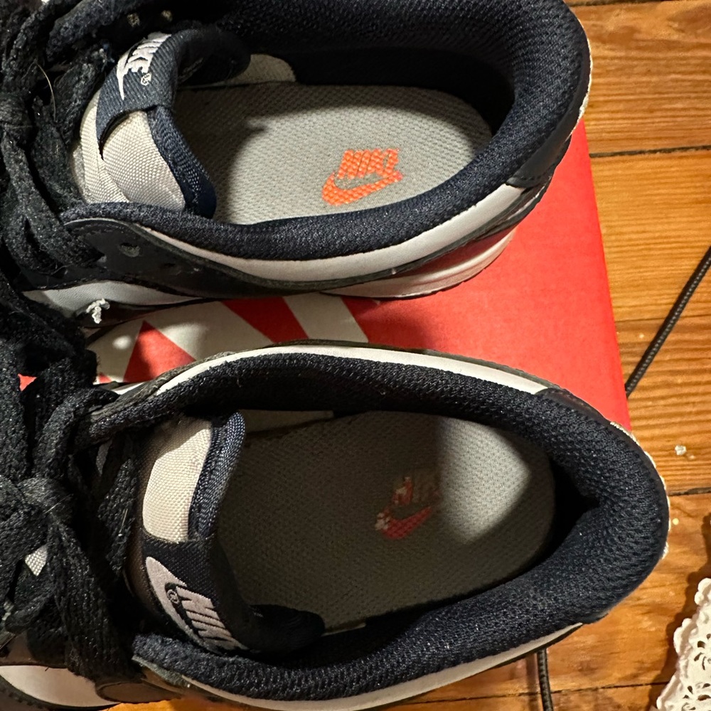 Georgetown dunks - Picture 2 of 6